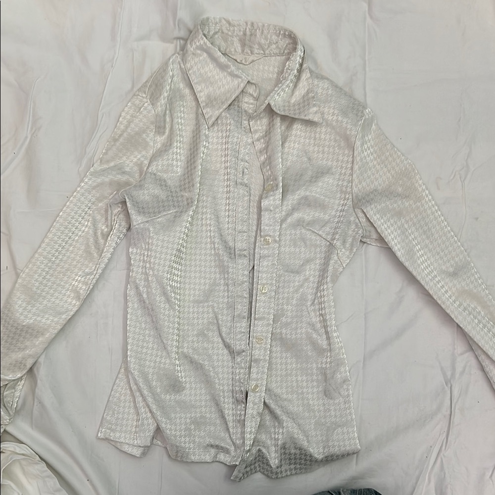 Elegant White Button-Up Shirt